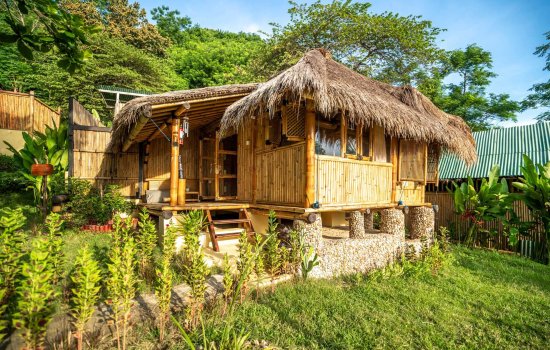 bale kodong lombok villa resort catappa